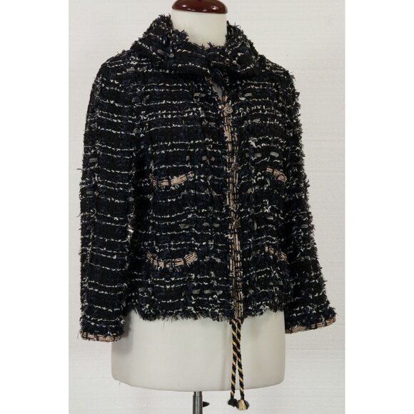 CHANEL ICONIC Runway Lasagne Tweed Little Black jacket size 40 - Picture 14 of 17